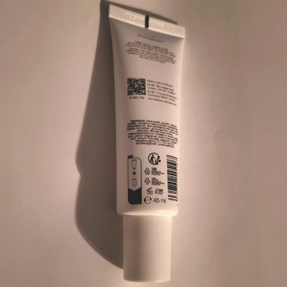 Flȃnerie Pore Refining Exfoliator Waterlily PHA 1.52 0z